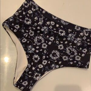 Tavik Bikini Bottoms NWOT